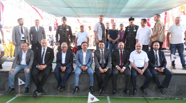 Avrupa'daki Türkler Kayseri Büyükşehir'in coşkulu festivali ile Kayseri'de buluştu