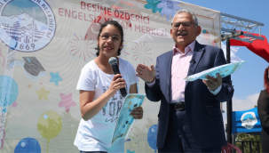 Başkan Büyükkılıç, özel öğrencilerin karnelerini dağıttı