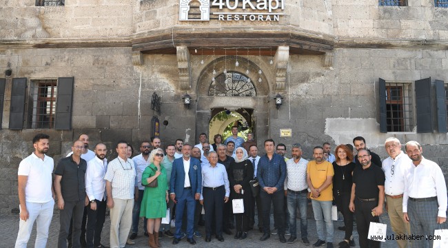 Başkan Büyükkılıç'tan "turizm" zirvesi