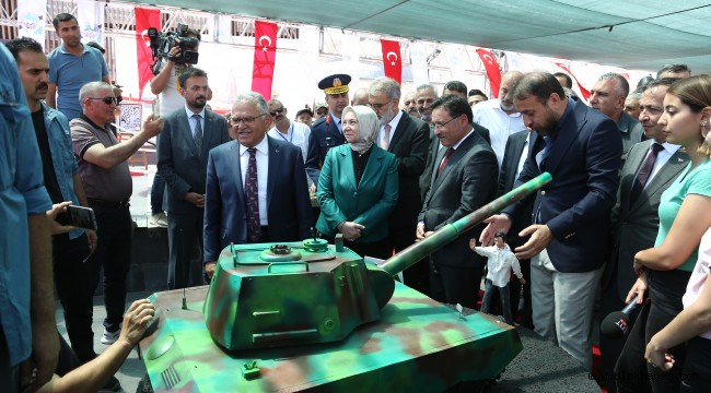 Büyükşehir'den 15 Temmuz'a özel anlamlı sergi