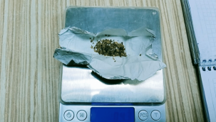 Güven timleri aliminyum folyoya sarılı madde ele geçirdi