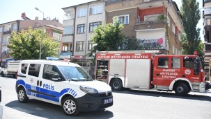 Hurda kanepeleri yaktı, paniğe sebep oldu