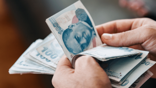 Zamlı emekli maaşları hesaplara yatıyor