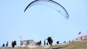 Ali Dağı'nda yamaç paraşütü heyecanı başladı