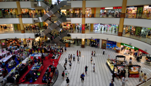 AVM'ler yönetmelik değişikliğine isyan etti