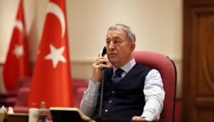 Bakan Akar ABD'li mevkidaşı ile telefonda görüştü