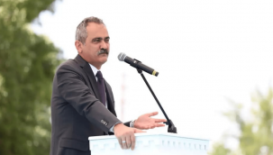 Bakan Özer'den ücretsiz yardımcı kaynak müjdesi