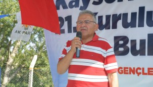 Büyükkılıç, AK Parti'nin 21. Kuruluş yıldönümünü kutladı