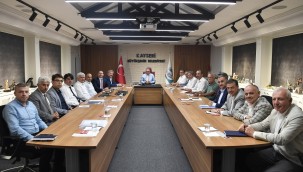 Büyükkılıç'tan Başkanlarla "Kayserigaz" zirvesi