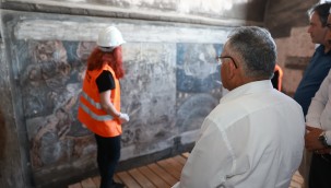 Büyükkılıç, Tarihi Agios Dimitrios Kilisesi'nin restorasyon çalışmalarını inceledi