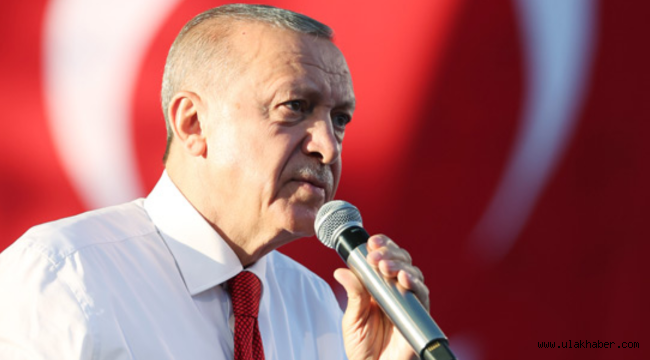 Cumhurbaşkanı Erdoğan: Kutsallarımıza hakaret edenler hesap verecek