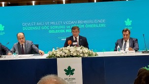 Davutoğlu, partisinin göç raporunu açıkladı