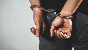 Oto sanayide uyuşturucu satan zehir tacirleri tutuklandı