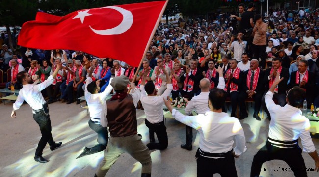 Özvatan'da 6. Geleneksel Kültür, Turizm ve Bal Festivali düzenlendi