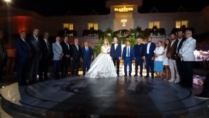 Saçmacı ve Cengiz ailelerinin mutlu günü