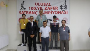 Ulusal 100'üncü Yıl Zafer Satranç Turnuvası sona erdi