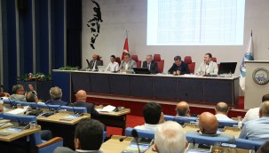 Yatırım lideri Kayseri Büyükşehir'den 1 milyar 500 milyon TL'lik ek bütçe