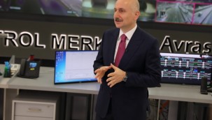 Bakan Karaismailoğlu: Avrasya Tüneli'nden bir haftada 455 binden fazla araç geçti