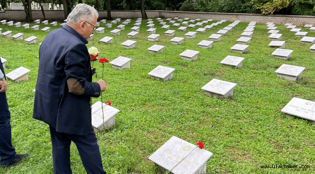 Başkan Büyükkılıç, Galiçya Cephesi Türk Şehitliği'ni ziyaret etti, TBMM Başkanı Şentop ile görüştü