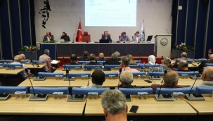 Büyükşehir Meclisi'nden 6 ilçeye toplam 503 milyon TL ek bütçe