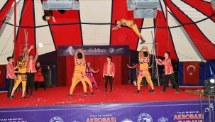 Talas'ta sahne alan Akrobasi Sirki iz bıraktı