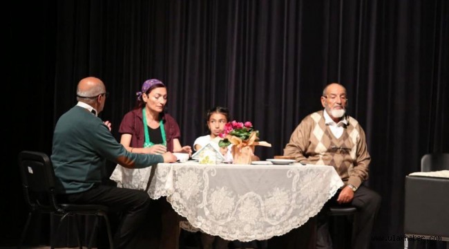 1 Ekim'de Ulu Çınarlardan tiyatro gösterisi ve konser