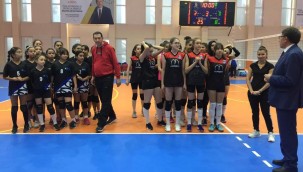 29 Ekim Cumhuriyet Kupası Voleybol Turnuvası tamamlandı 