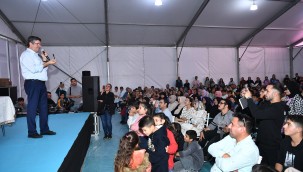 5. Kayseri Kitap Fuarı'nda ünlü yazarlar İnanç ve Kapaklıkaya sevenleriyle buluştu