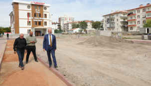 Başkan Çolakbayrakdar'dan Mithatpaşa'ya çok fonksiyonlu farklı bir park daha 