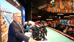 Büyükkılıç, Ak Parti Genişletilmiş İl Danışma Meclisi Toplantısı'na katıldı