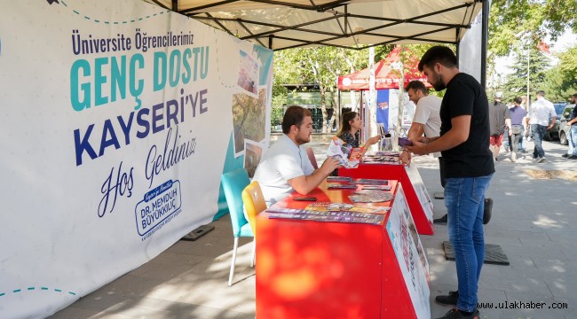 Büyükşehir, 10 bin üniversiteliye "hoş geldiniz" dedi