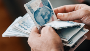 Kayseri'de bir hayırsever, vatandaşların bakkallara olan borçlarını kapattı 