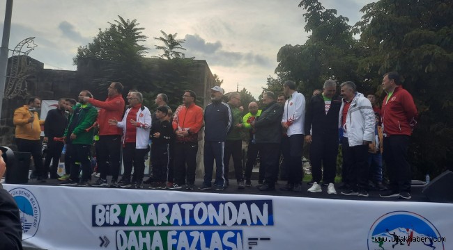 Uluslararası Kayseri Yarı Maratonu başladı