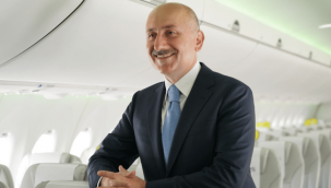 Bakan Karaismailoğlu: Havalimanlarında yolcu sayımız yüzde 45,7 arttı