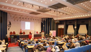 Büyükşehir ile Kızılay Hastanesi işbirliğinde "meme kanseri" semineri