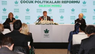 Davutoğlu: Çocuğa özne olmayı öğreteceğiz