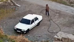 Kablo ile kaçarken kameralara yakalandı