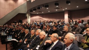 Kayseri'de 'Tarihi Yaşatmak, Şehri Yaşatmak' sempozyumu