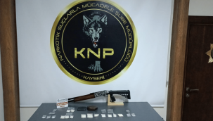 Kayseri Emniyeti'nin uyuşturucu operasyonunda 4 kişi gözaltına alındı 