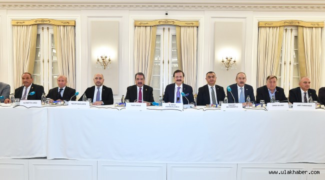 Kayseri oda ve borsa başkanlarından TOBB Başkanı Hisarcıklıoğlu'na ziyaret