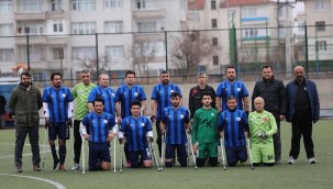 Kocasinan Belediyesi'nin Ampute Futbol Takımı'ndan büyük başarı