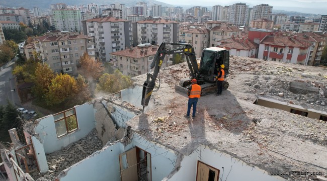 Metruk bina yıkılıyor, çevreye huzur ve güven geliyor