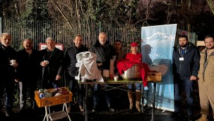 Avrupa Kayserililer Birliği, evsizlere mantı ikram etti