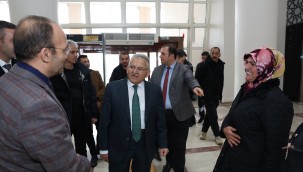 Başkan Büyükkılıç, KASKİ'de personel ile buluştu, Alo 185'te çağrı aldı