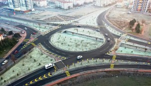 Başkan Çolakbayrakdar'a, 4 caddeyi birbirine bağlayan 'akıllı kavşak' teşekkürü