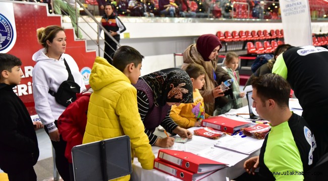 Büyükşehir'in yetenek testine 220 çocuk katıldı