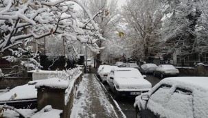 Kar kalınlığı kent merkezinde 10, Erciyes'te 40 santimi buldu