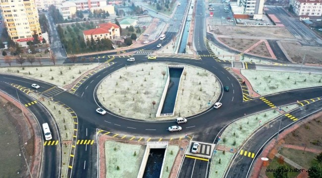 Kocasinan, 1 yılda 155 bin ton asfalt sererek, 132 km yol yaptı
