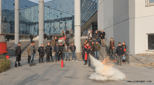 Kocasinan Belediyesi'nde yangın tatbikatı yapıldı