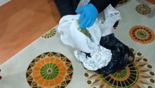 Narkotik köpeği ile operasyon: 2 gözaltı